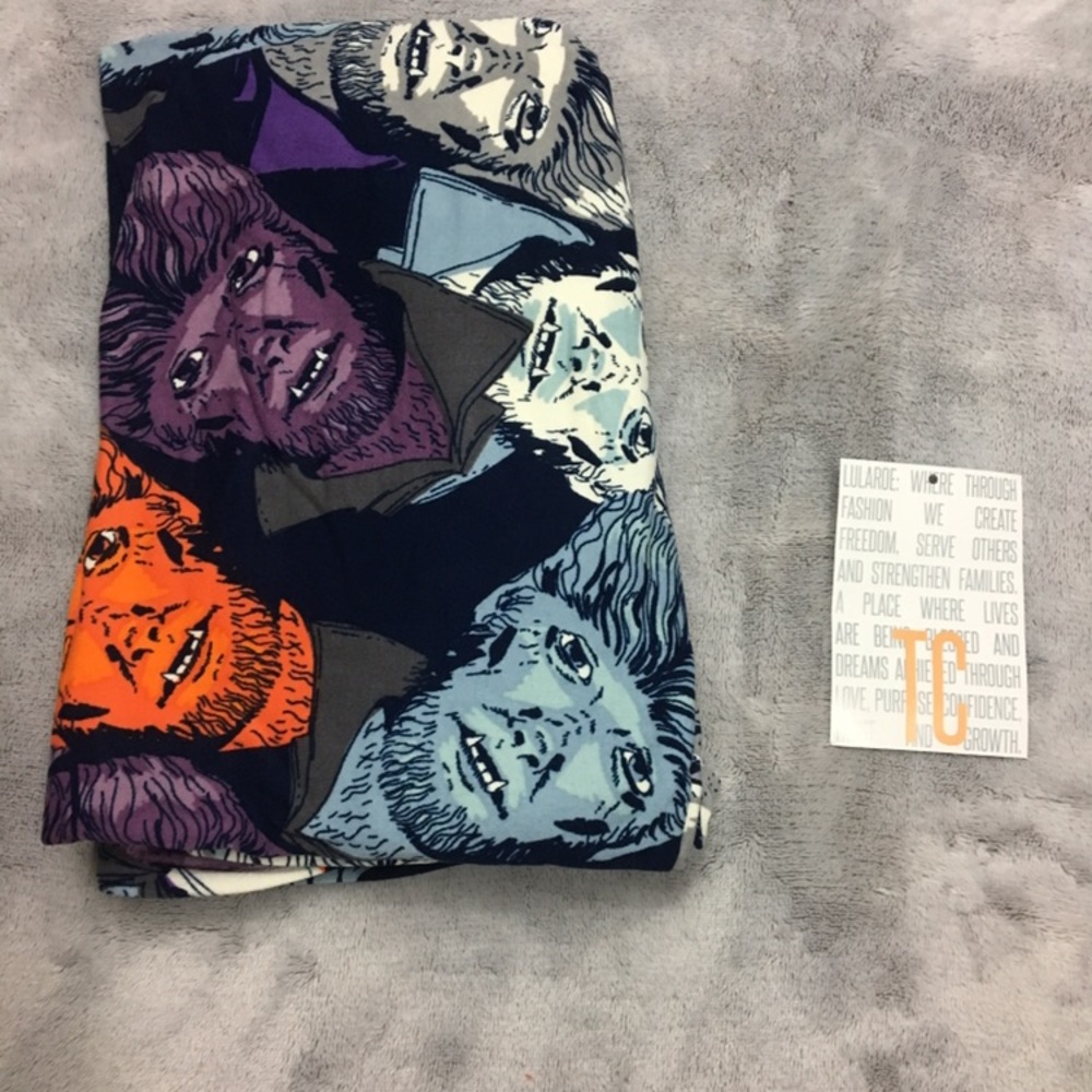 LuLaRoe Halloween Leggings TC (tall and curvy)